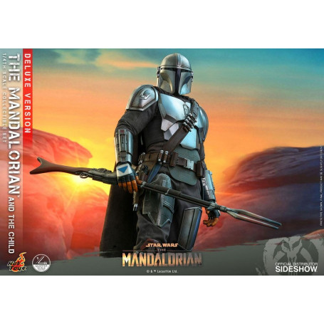 Hot Toys Star Wars - The Mandalorian and the Child Deluxe 1/4