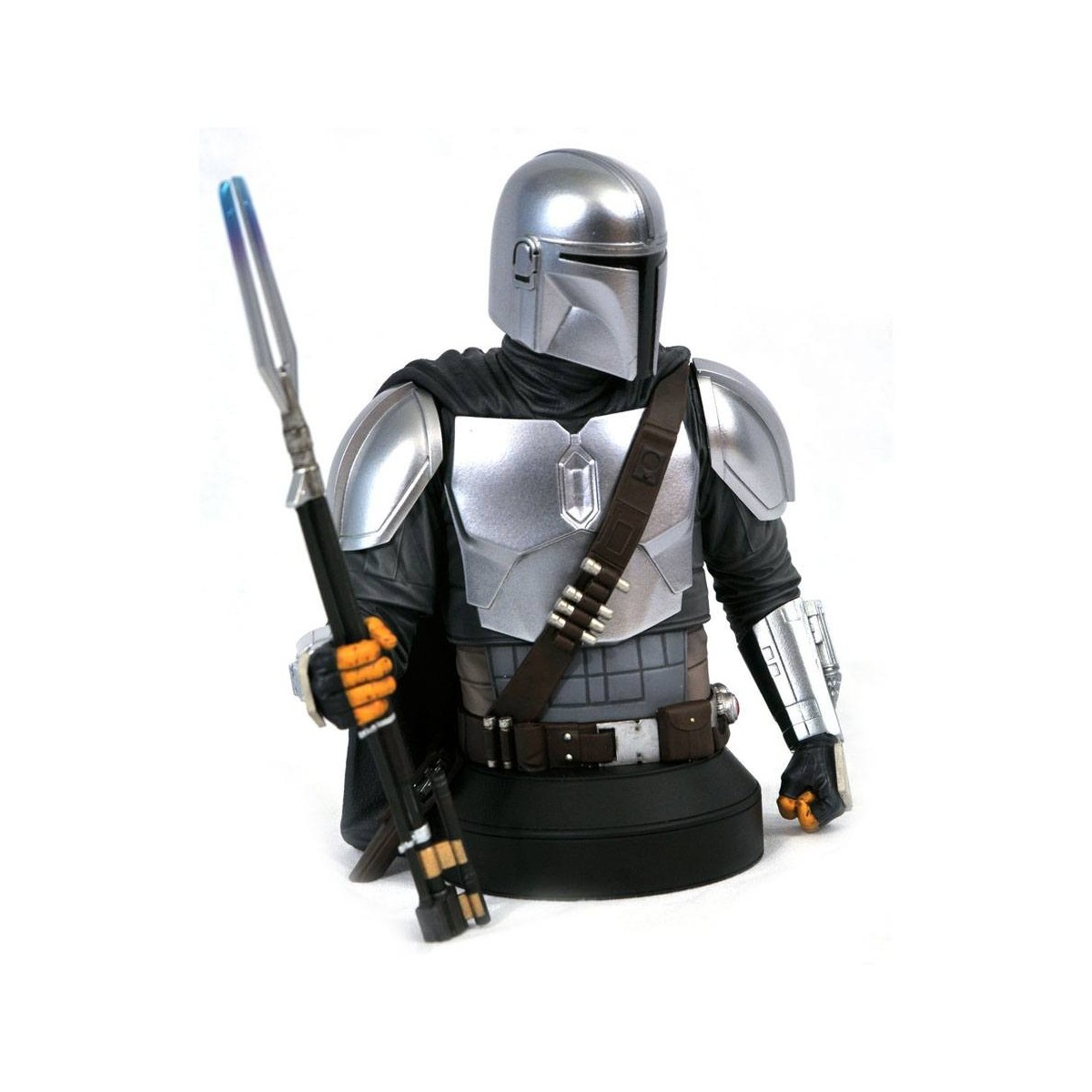 Gentle Giant - Star Wars The Mandalorian Full Beskar Armor 1/6 Bust - SDCC 2020 Exclusive