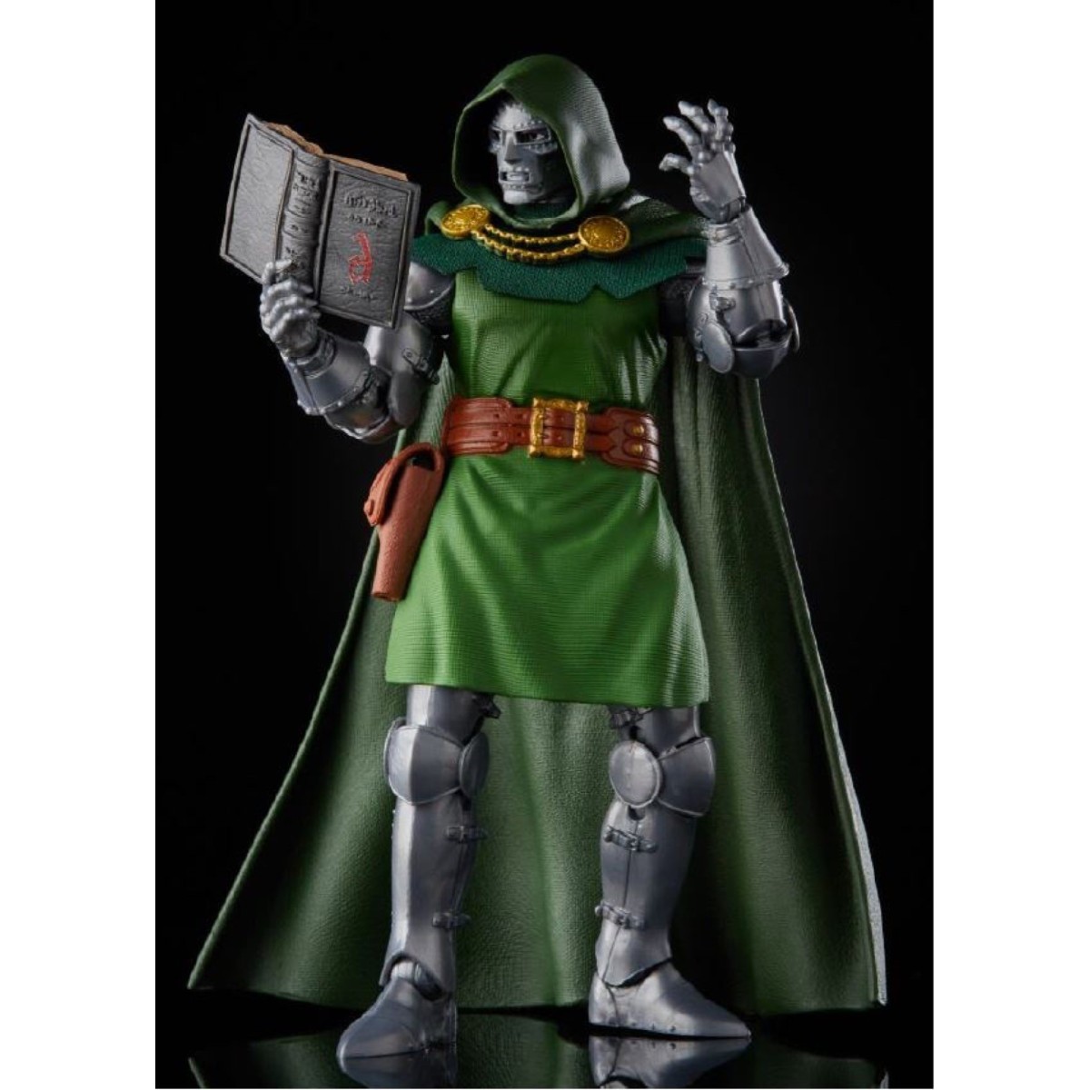 Marvel Legends - Fantastic Four - Doctor Doom Variant Retro