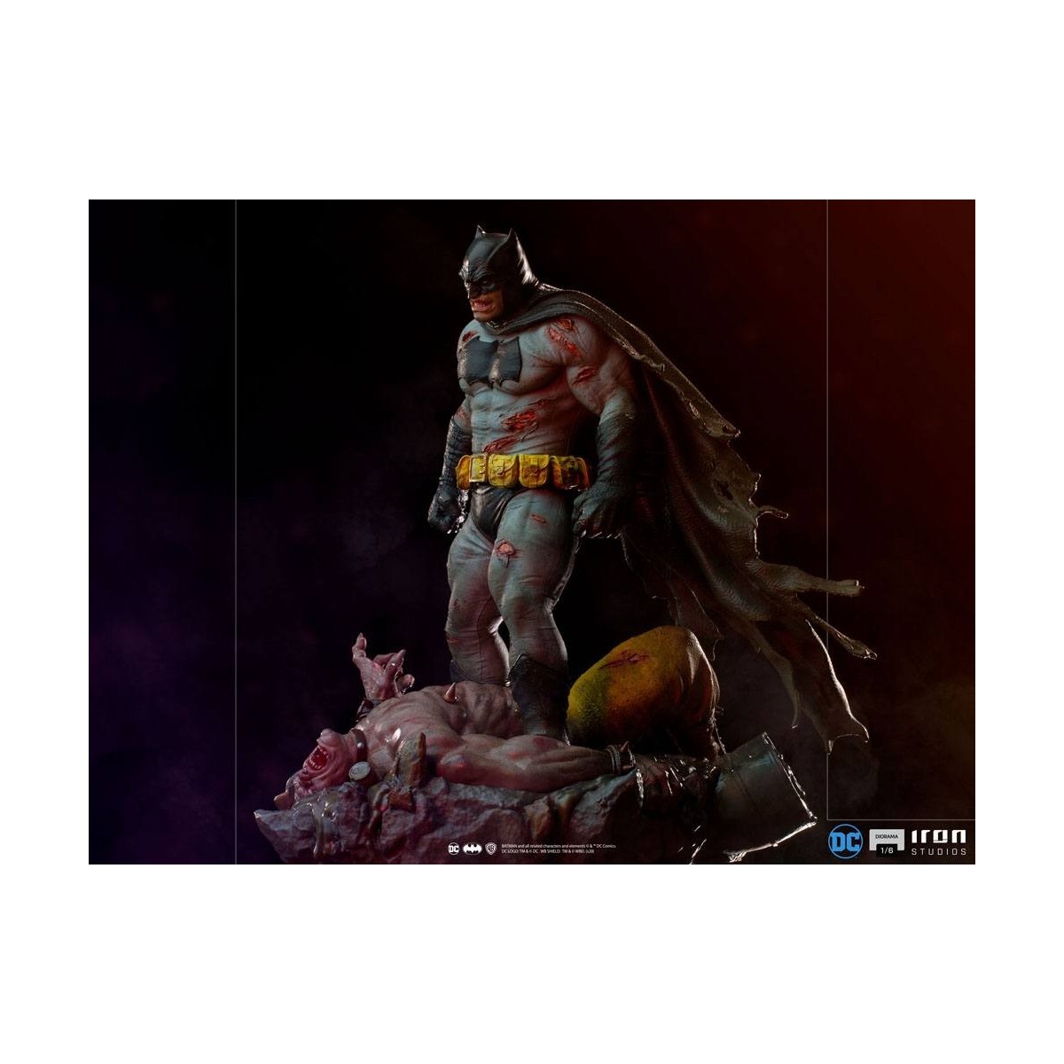 Iron Studios - Batman: Dark Knight diorama 1/6