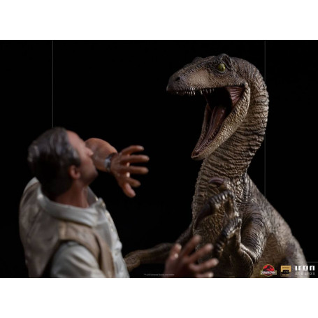 Iron Studios - Clever Girl - Jurassic Park 1/10 Deluxe Art Scale