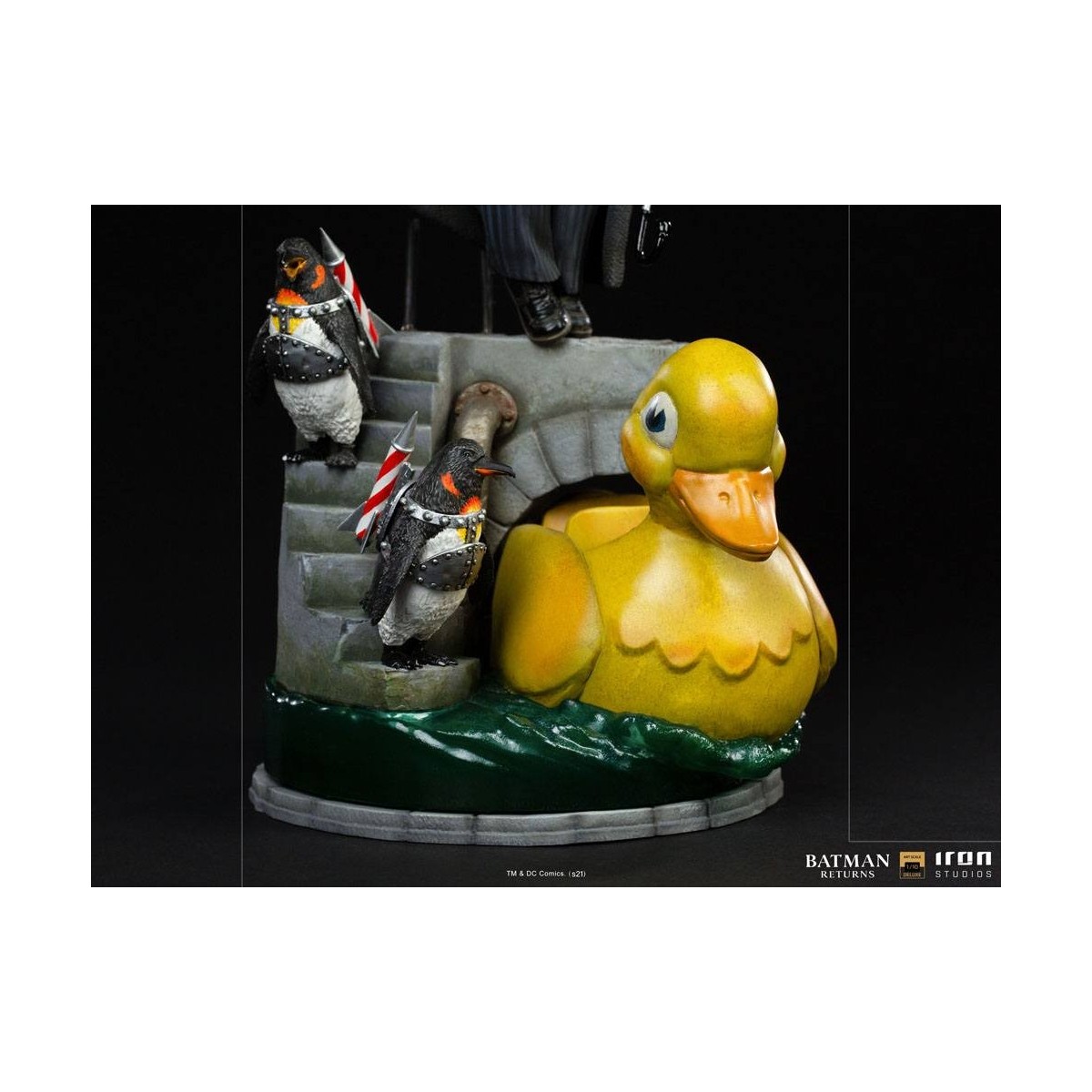 Iron Studios DC Comics - BDS Art Scale 1/10 - The Penguin Batman Returns