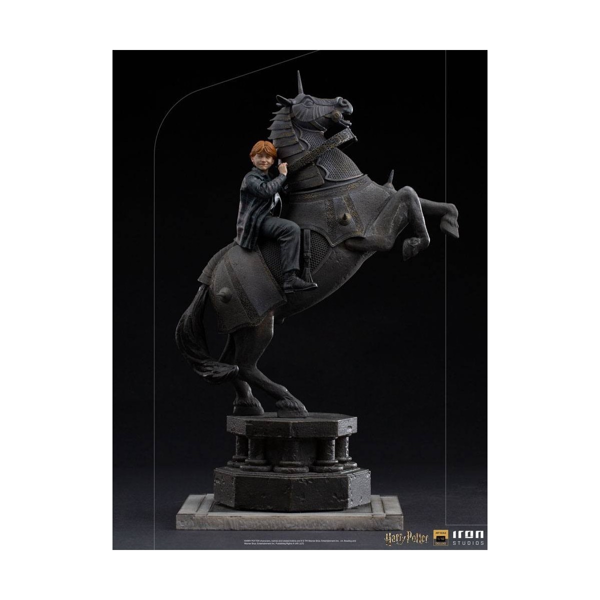 Iron Studios - Harry Potter - Ron Weasley at the Wizard Chess BDS Deluxe Art Scale 1/10