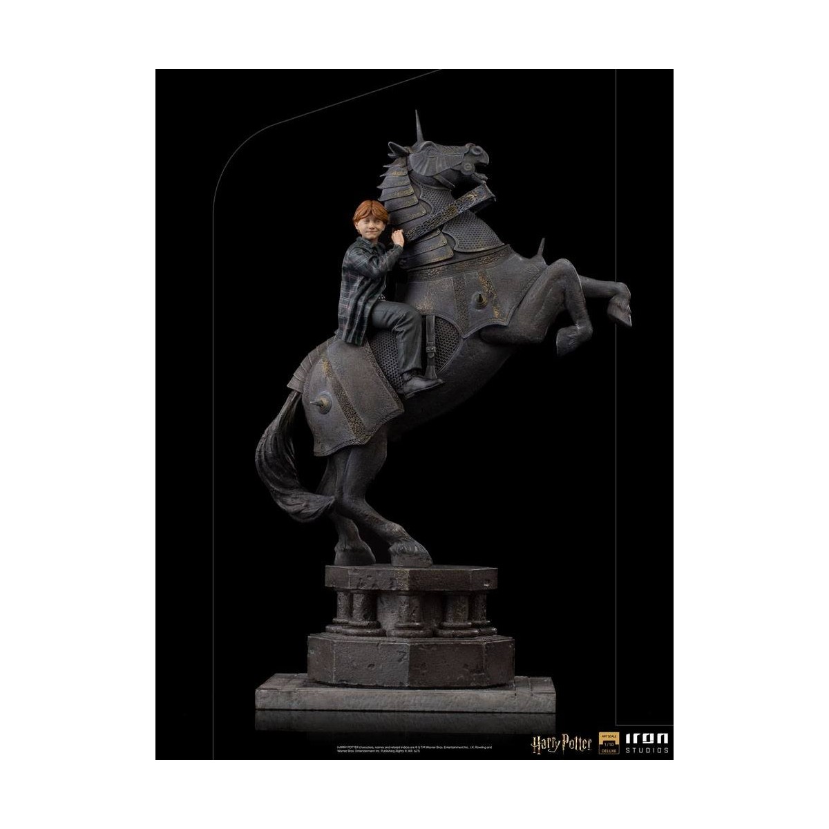 Iron Studios - Harry Potter - Ron Weasley at the Wizard Chess BDS Deluxe Art Scale 1/10