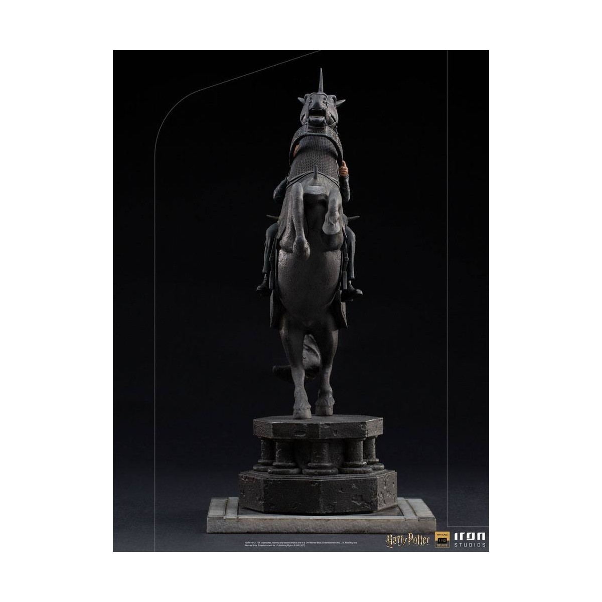 Iron Studios - Harry Potter - Ron Weasley at the Wizard Chess BDS Deluxe Art Scale 1/10