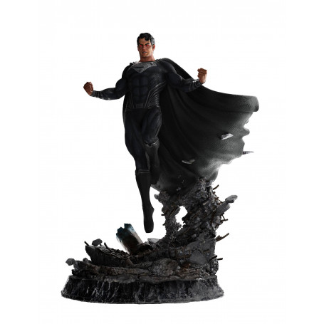 Iron Studios DC Comics Clark Kent Statuette 1/10 Deluxe Art Scale