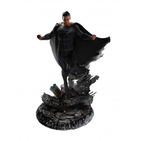 Iron Studios DC Comics Clark Kent Statuette 1/10 Deluxe Art Scale