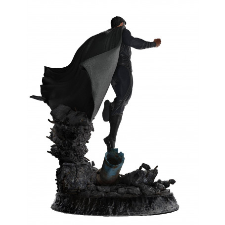 Iron Studios DC Comics Clark Kent Statuette 1/10 Deluxe Art Scale