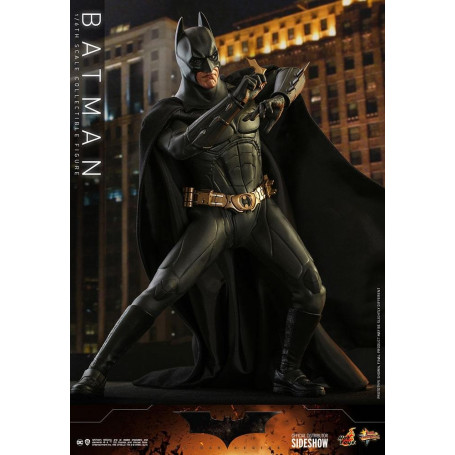 Hot Toys Batman Begins - Batman Exclusive Movie Masterpiece 1/6