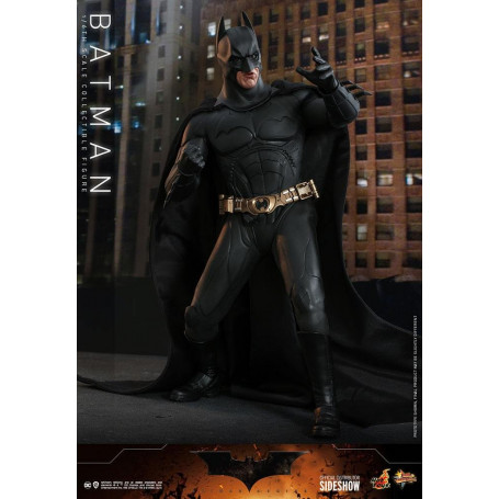 Hot Toys Batman Begins - Batman Exclusive Movie Masterpiece 1/6