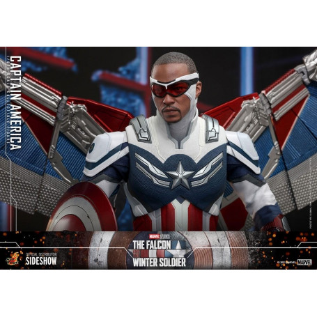Hot Toys Marvel - Captain America 1/6 - The Falcon and The Winter Soldier