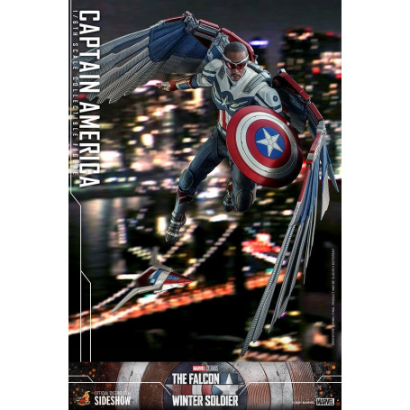Hot Toys Marvel - Captain America 1/6 - The Falcon and The Winter Soldier