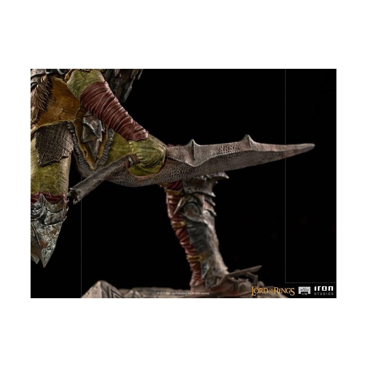 IRON STUDIOS - Swordsman Orc BDS Art Scale 1/10 - Lord of the Rings
