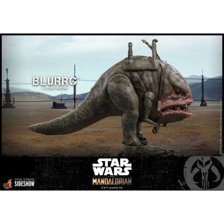 Hot Toys Star Wars - The Mandalorian and Blurrg