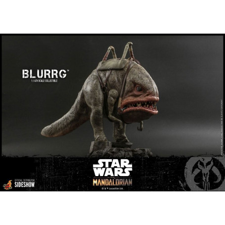 Hot Toys Star Wars - The Mandalorian and Blurrg