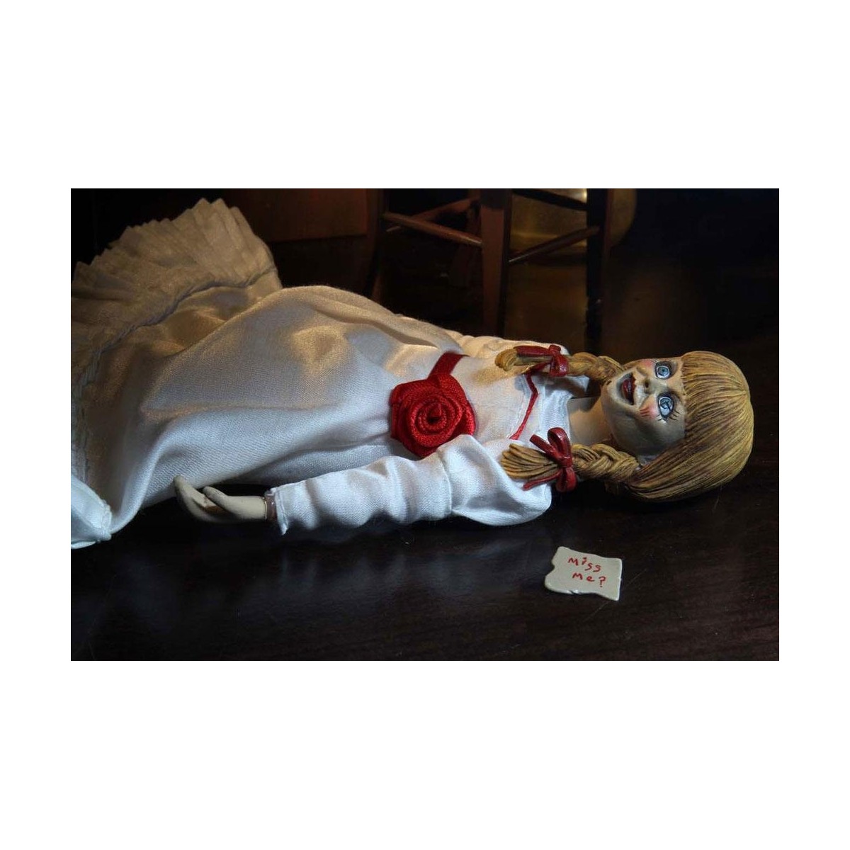 Neca - The Conjuring Universe - Retro Cloth Annabelle