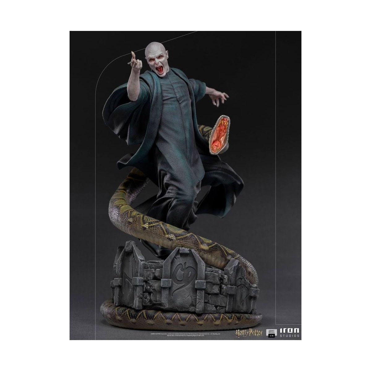 Iron Studios - Legacy Replica Statue 1/4 Voldemort & Nagini - Harry Potter