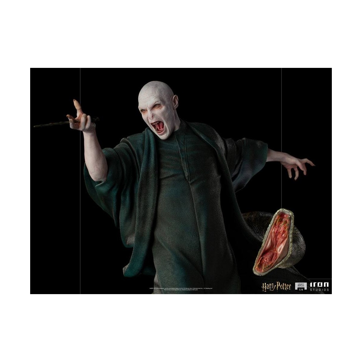 Iron Studios - Legacy Replica Statue 1/4 Voldemort & Nagini - Harry Potter