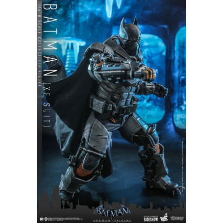 Hot Toys Batman: Arkham Origins - Batman (XE Suit) Movie Masterpiece 1/6
