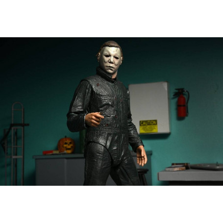 Neca Halloween 2 - Ultimate Michael Myers & Dr Loomis 2-pack