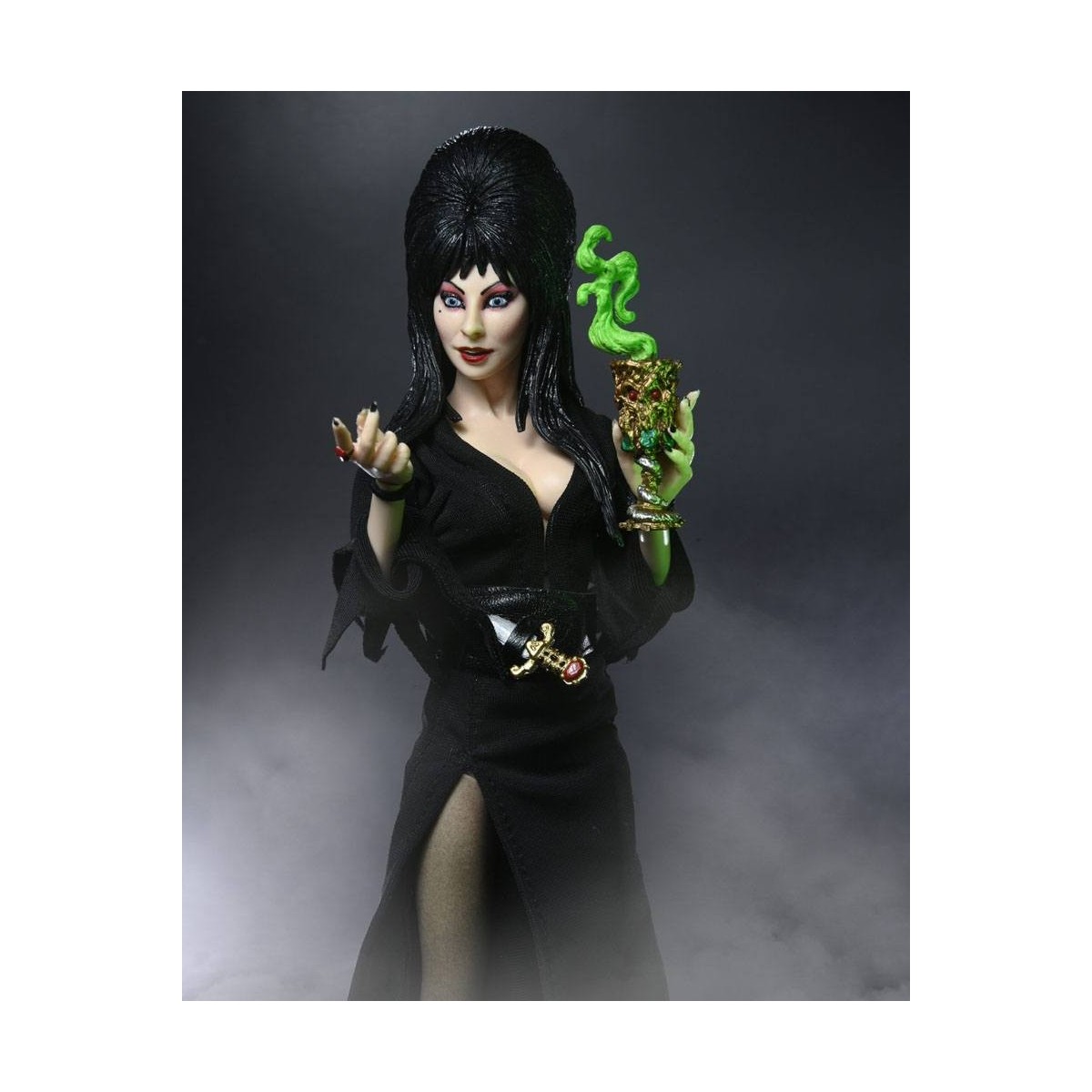 Neca - Elvira Mistress of the Dark - Retro Cloth