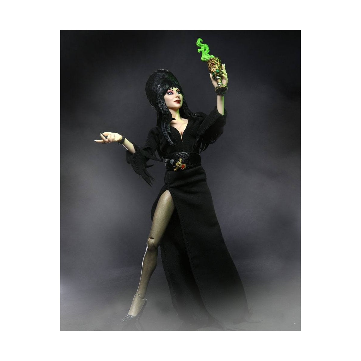 Neca - Elvira Mistress of the Dark - Retro Cloth