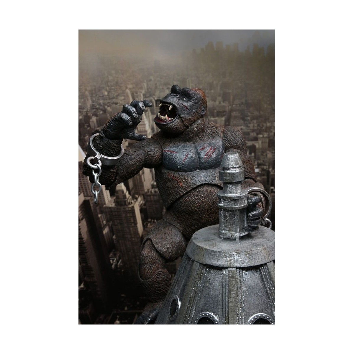 Neca - Ultimate KING KONG Concrete Jungle 1/12 Figurine