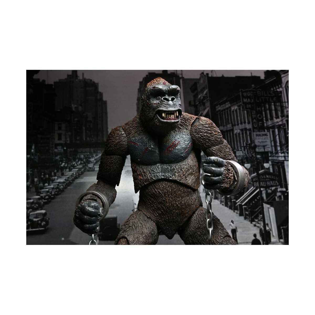 Neca - Ultimate KING KONG Concrete Jungle 1/12 Figurine