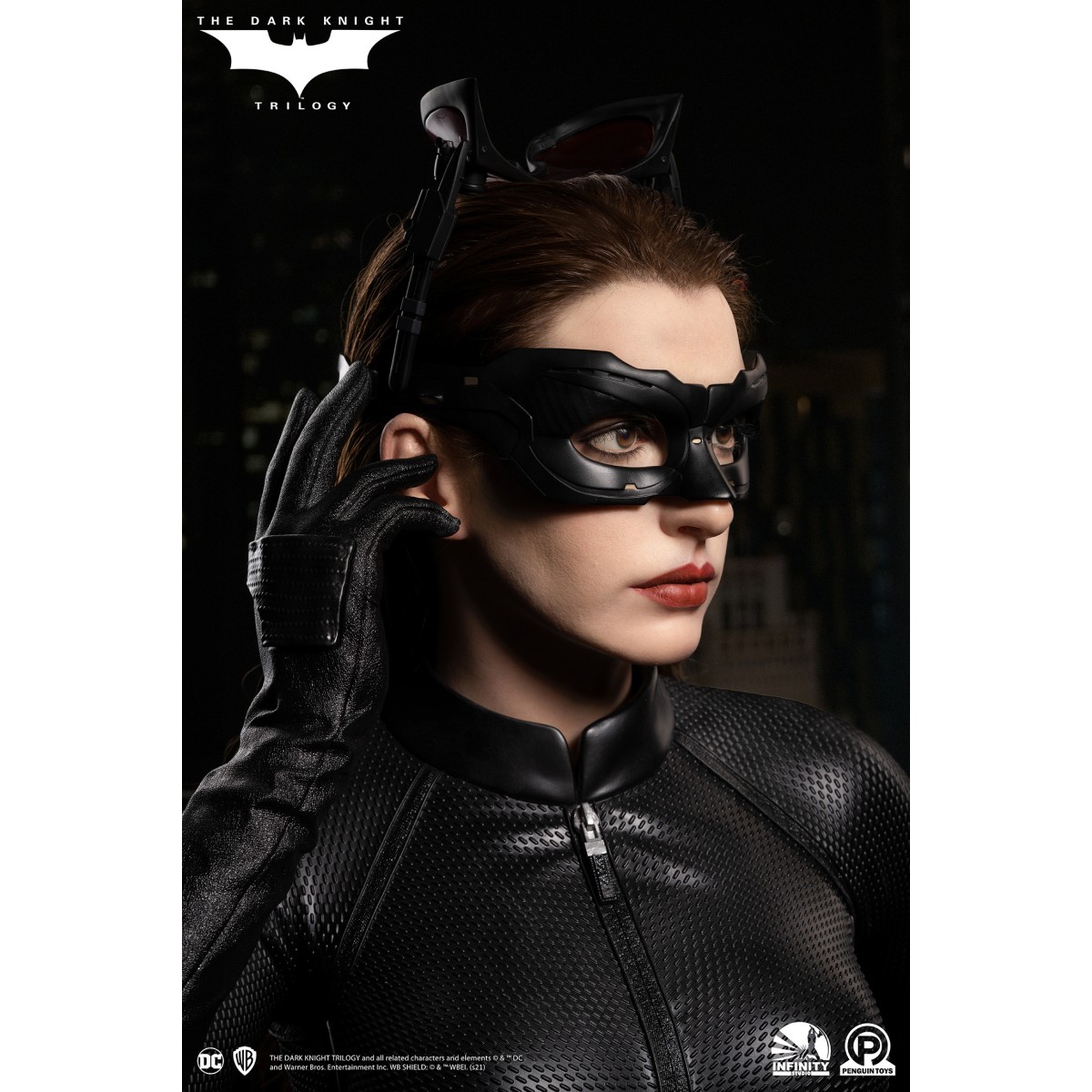 INFINITY STUDIO x PENGUIN TOYS - SELINE KYLE - Bust 1/1 The Dark Knight Rises - DC Comics