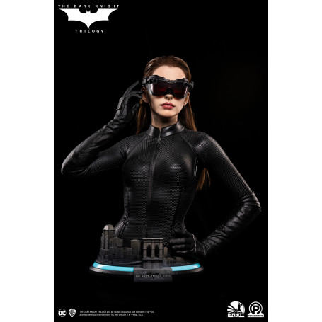 INFINITY STUDIO x PENGUIN TOYS - SELINE KYLE - Bust 1/1 The Dark Knight Rises - DC Comics