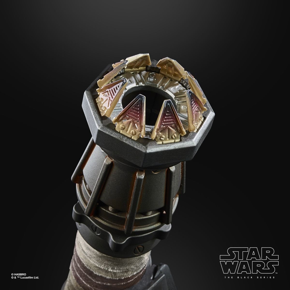 Hasbro - Rei Force Fx Lightsaber - Black Serie Replica Elite Version