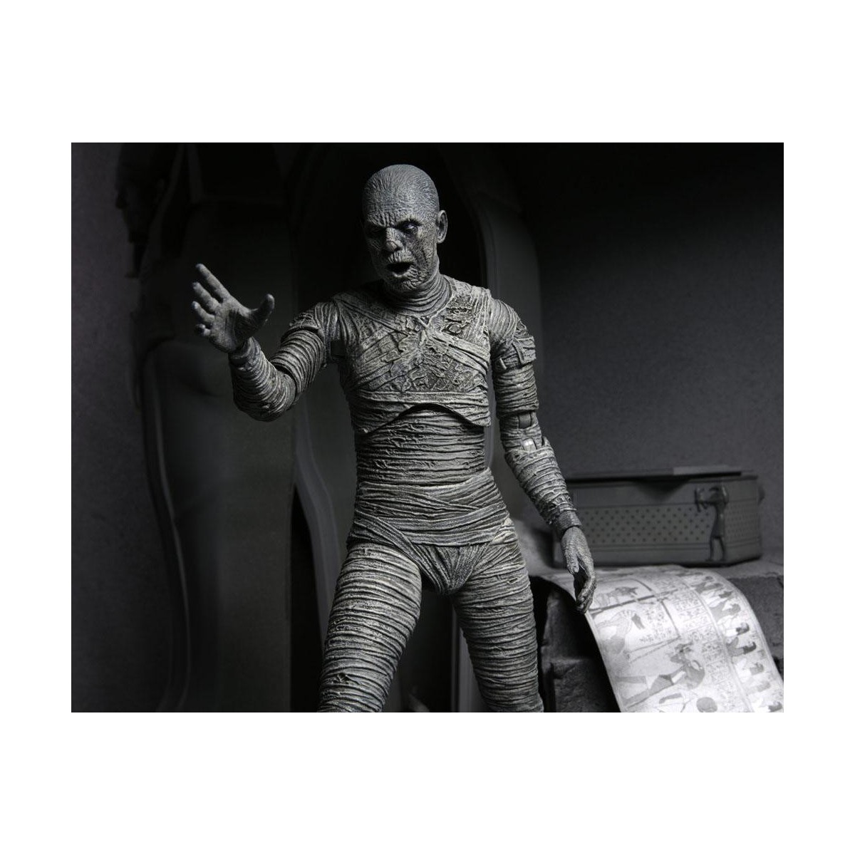 NECA - Ultimate The Mummy Black & White Version - Universal Monsters
