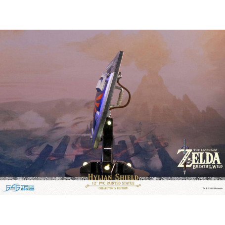 First 4 Figures - Zelda - Hylian Shield Collector's Edition - Breath of the Wild PVC statue