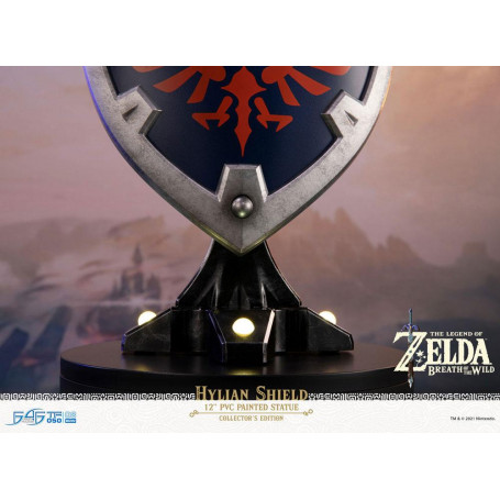 First 4 Figures - Zelda - Hylian Shield Collector's Edition - Breath of the Wild PVC statue