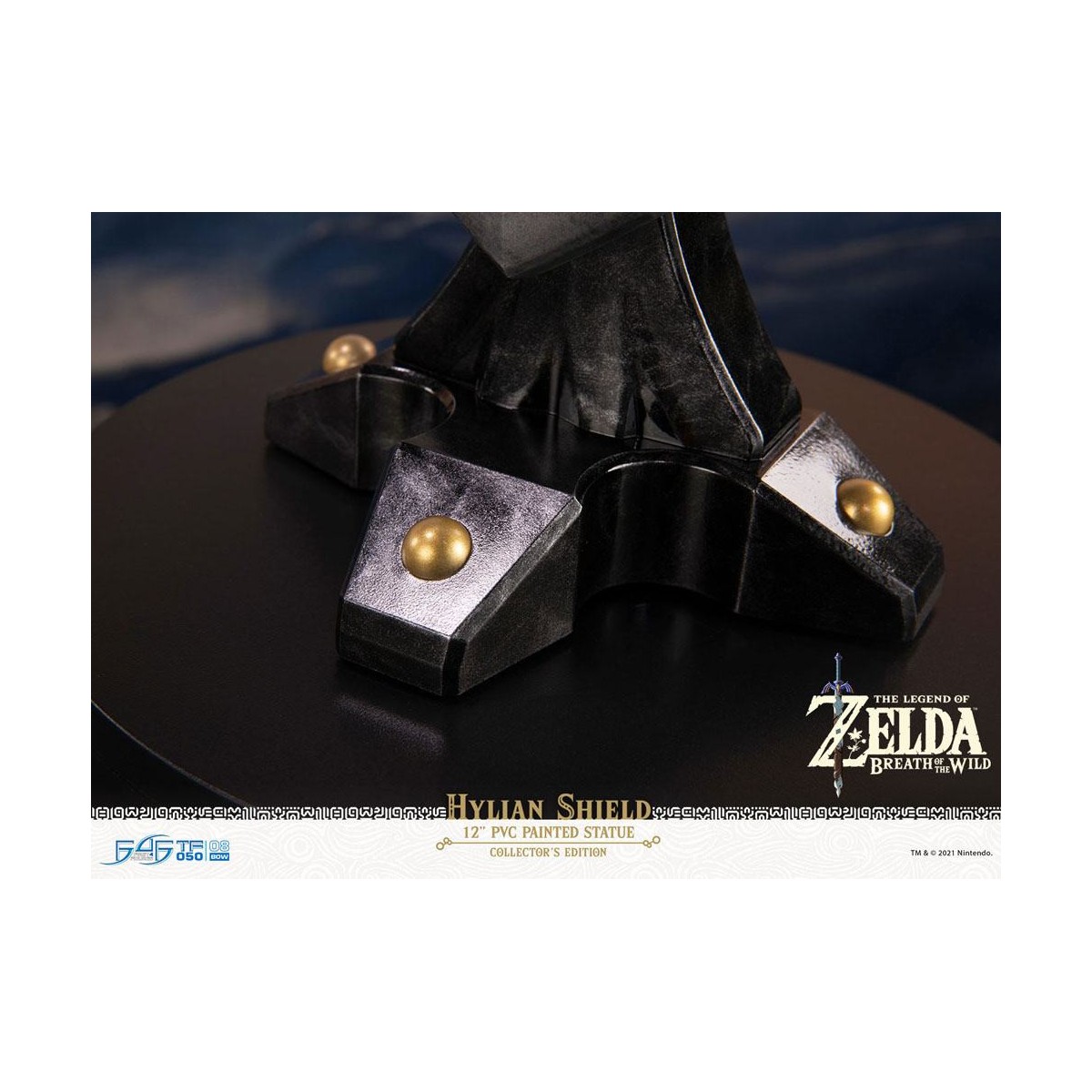 First 4 Figures - Zelda - Hylian Shield Collector's Edition - Breath of the Wild PVC statue