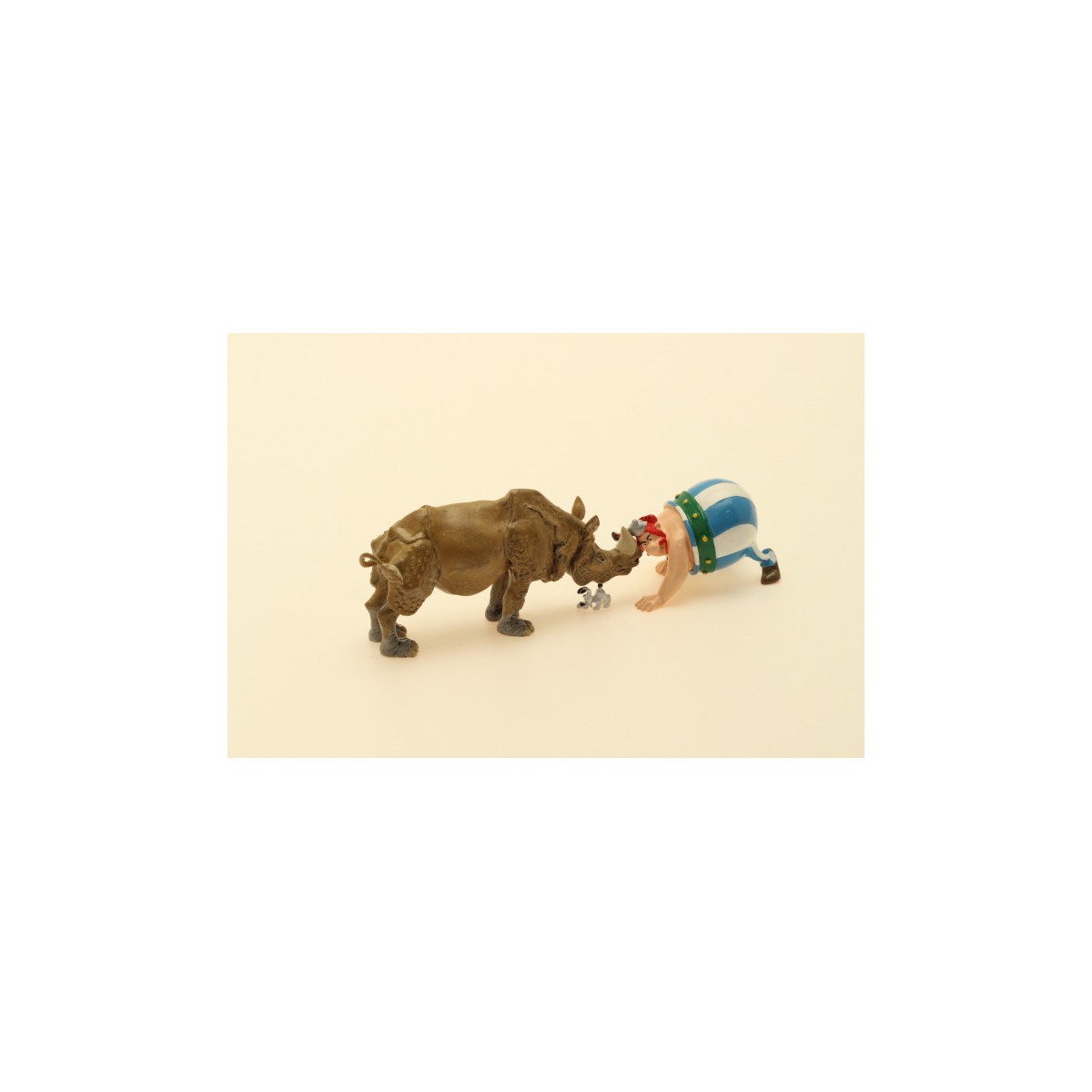 Pixi - Asterix and Obelix - Obelix nose to nose with the rhinoceros