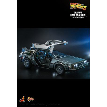 Hot Toys - Back to the Future 2 Delorean 1/6 - BTTF2