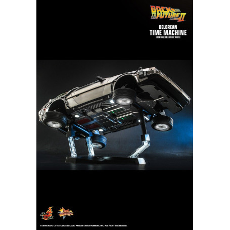 Hot Toys - Back to the Future 2 Delorean 1/6 - BTTF2