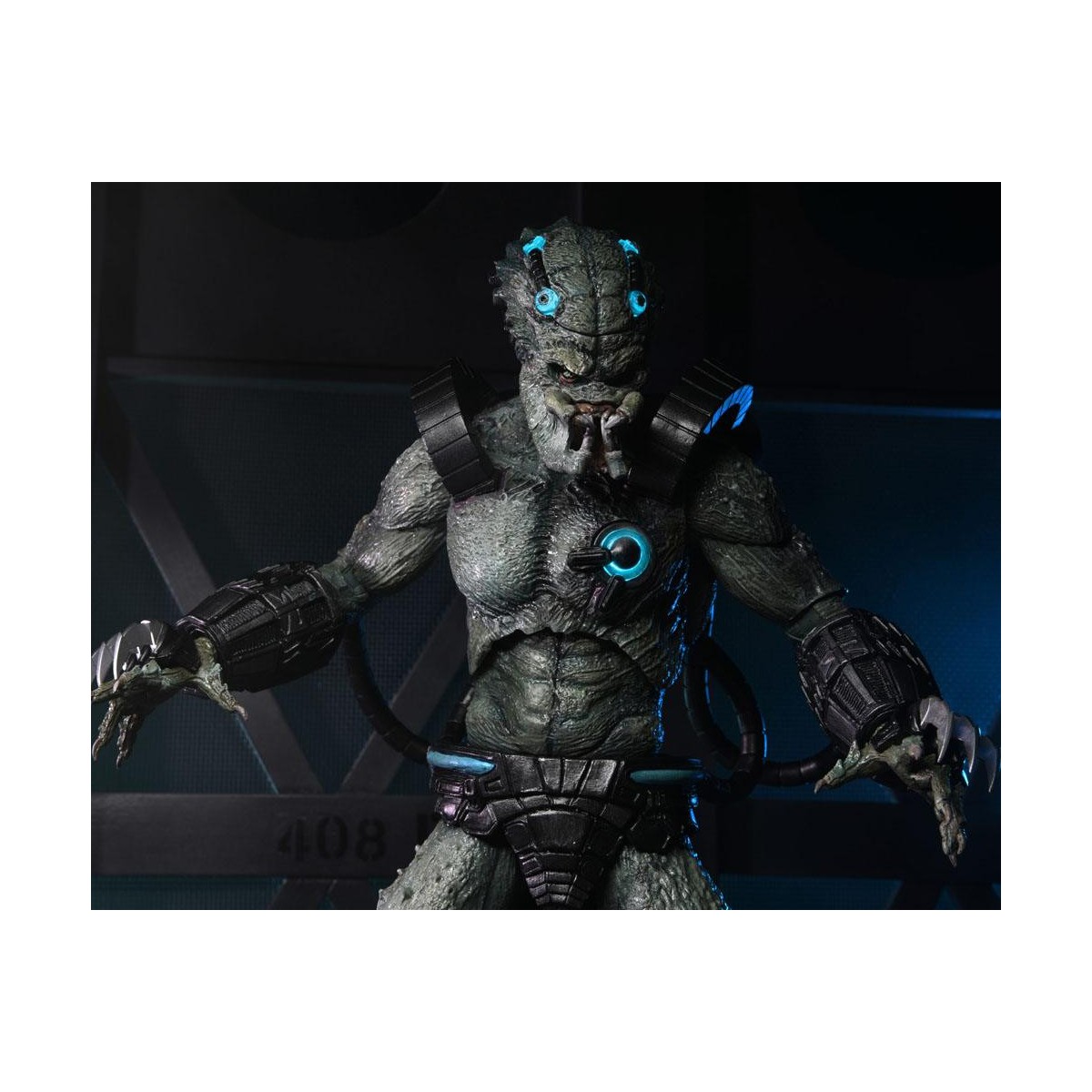 Neca - Ultimate Deluxe Stone Heart - Predator Concrete Jungle