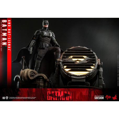 Hot toys - THE BATMAN AND BAT-SIGNAL Movie Masterpiece 1/6