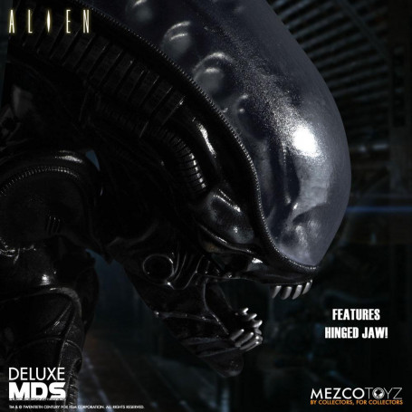 Mezco Designer Series - MDS Deluxe - Big Chap - Alien (1979)