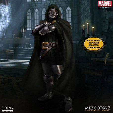 Mezco One 12 - Doctor Doom - Doctor Doom