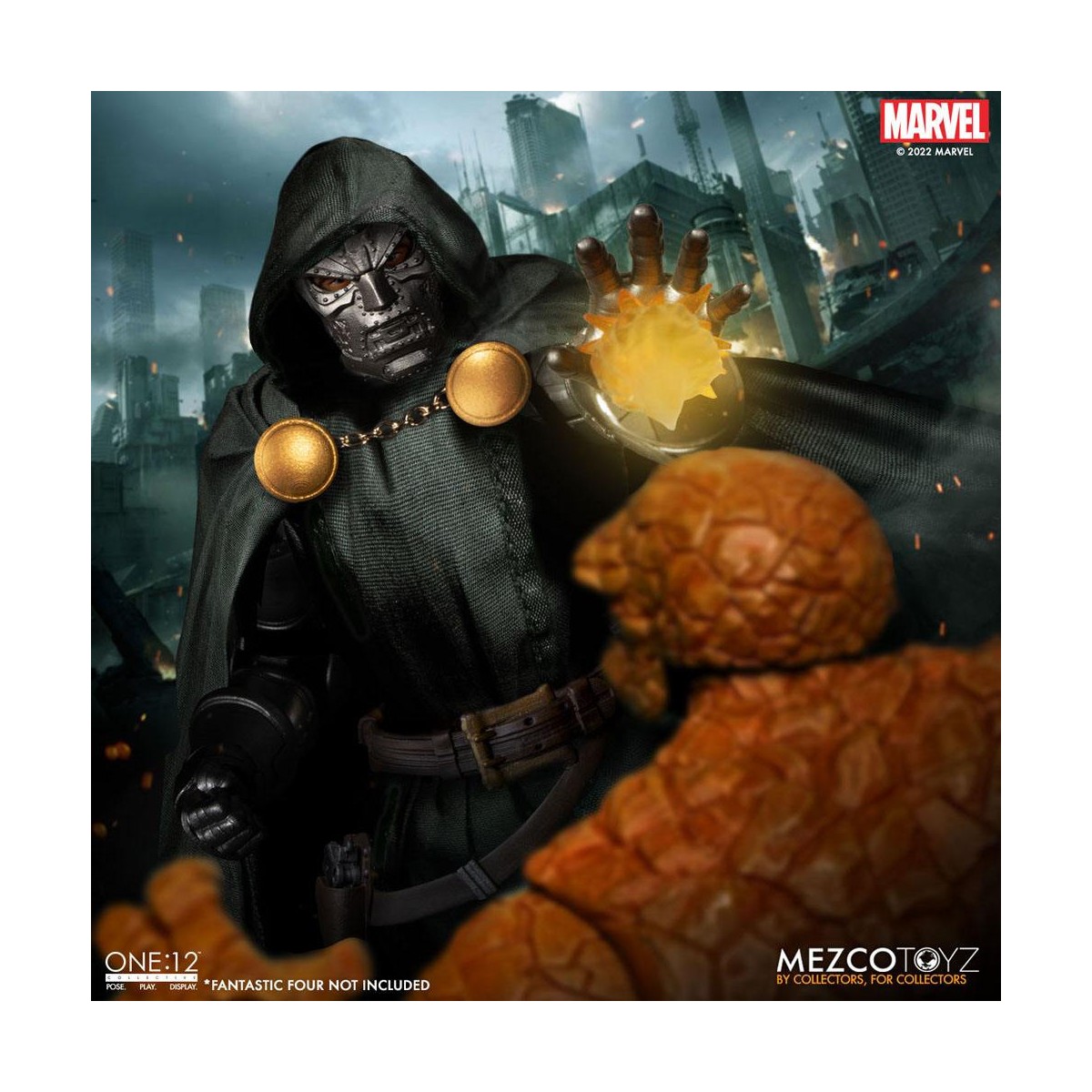 Mezco One 12 - Doctor Doom - Doctor Doom