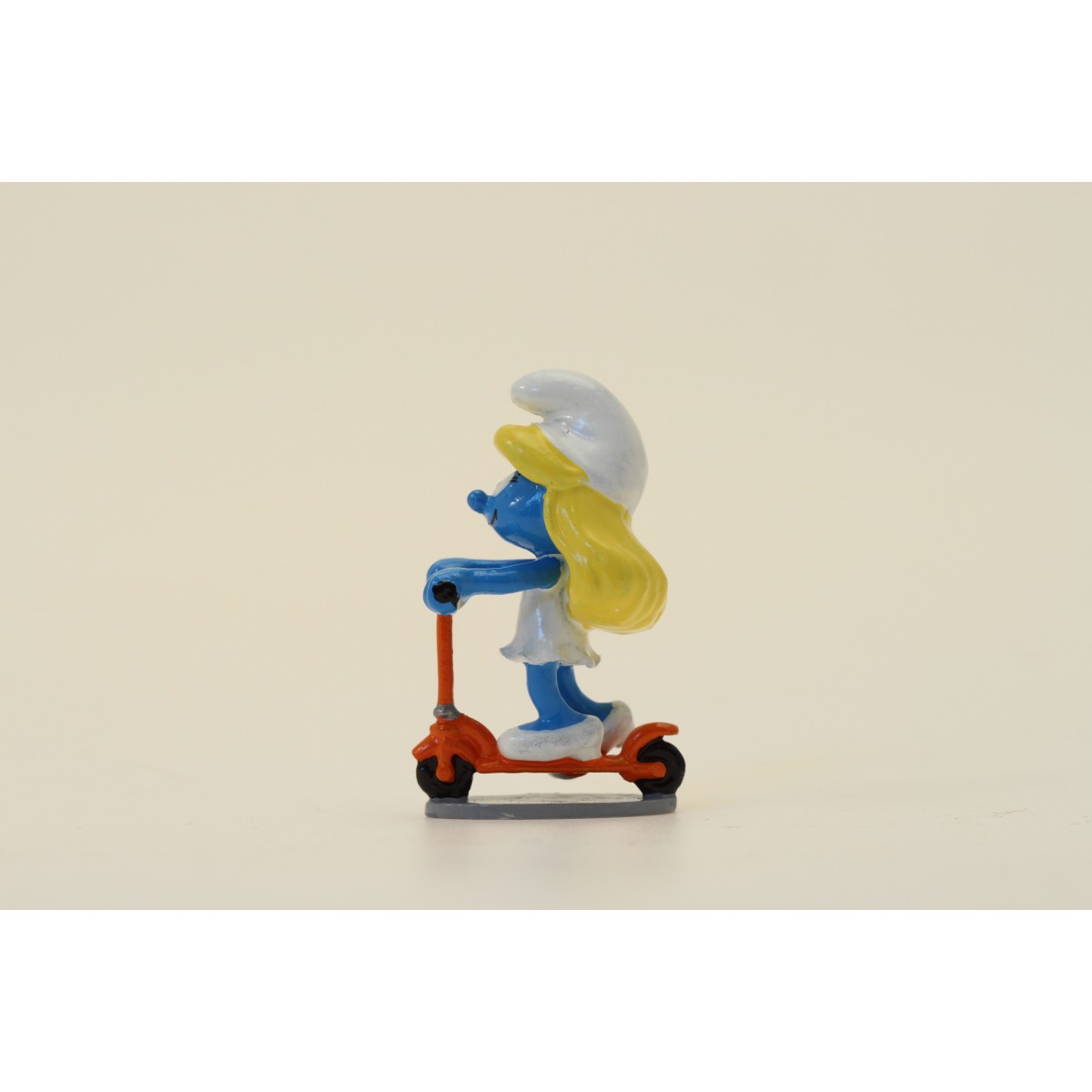 Pixi Origine - Code of the road, Smurfette on a scooter - The Smurfs