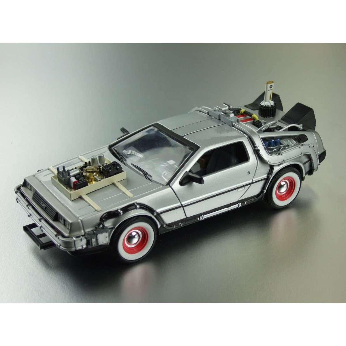 Welly - Back to the Future III DeLorean 1/24 metal