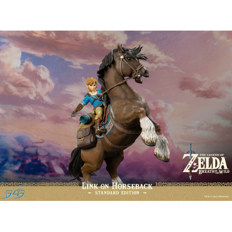 First 4 Figures - Zelda - The Legend of Zelda: Breath of The Wild - Link on Horseback (Standard Edition)