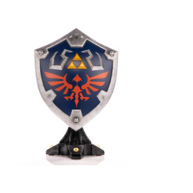 First 4 Figures - Zelda - Hylian Shield Standard Edition - Breath of the Wild PVC statue
