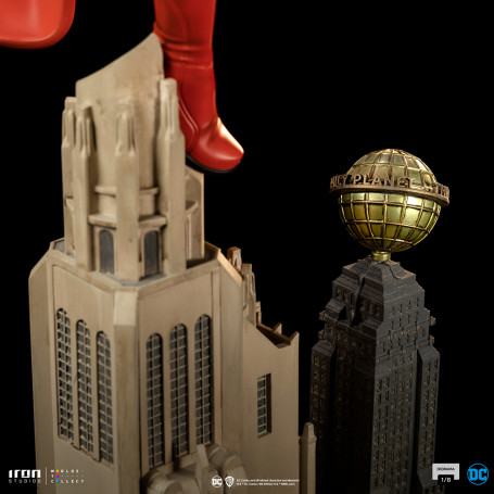 Iron Studios - Superman and Loic Lane Diorama 1/6