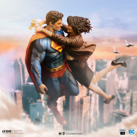 Iron Studios - Superman and Loic Lane Diorama 1/6