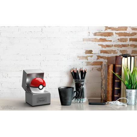Wand Company - Pokémon Diecast replica - Pokeball 1/1